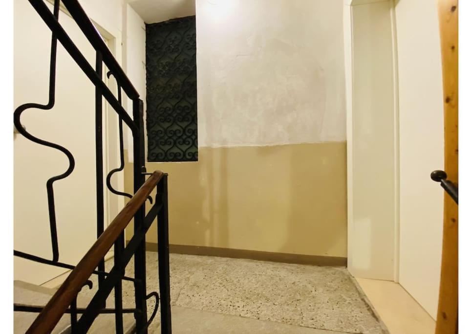Sweet Time Venice, Luxury San Marco Frezzaria Apt! Экстерьер фото