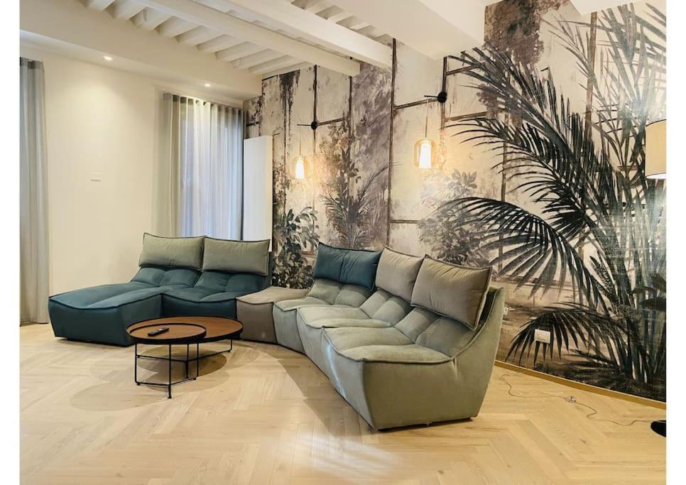 Sweet Time Venice, Luxury San Marco Frezzaria Apt! Экстерьер фото