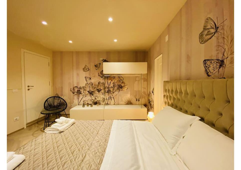 Sweet Time Venice, Luxury San Marco Frezzaria Apt! Экстерьер фото