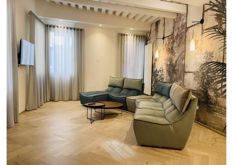 Sweet Time Venice, Luxury San Marco Frezzaria Apt! Экстерьер фото