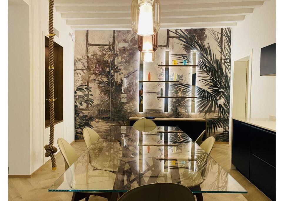 Sweet Time Venice, Luxury San Marco Frezzaria Apt! Экстерьер фото