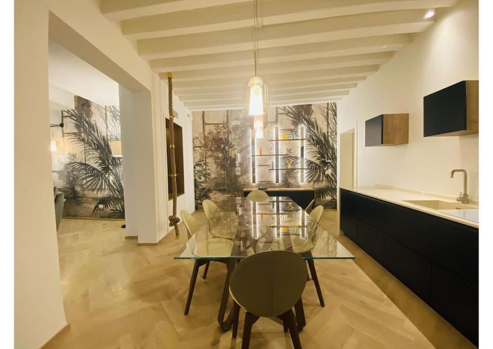 Sweet Time Venice, Luxury San Marco Frezzaria Apt! Экстерьер фото