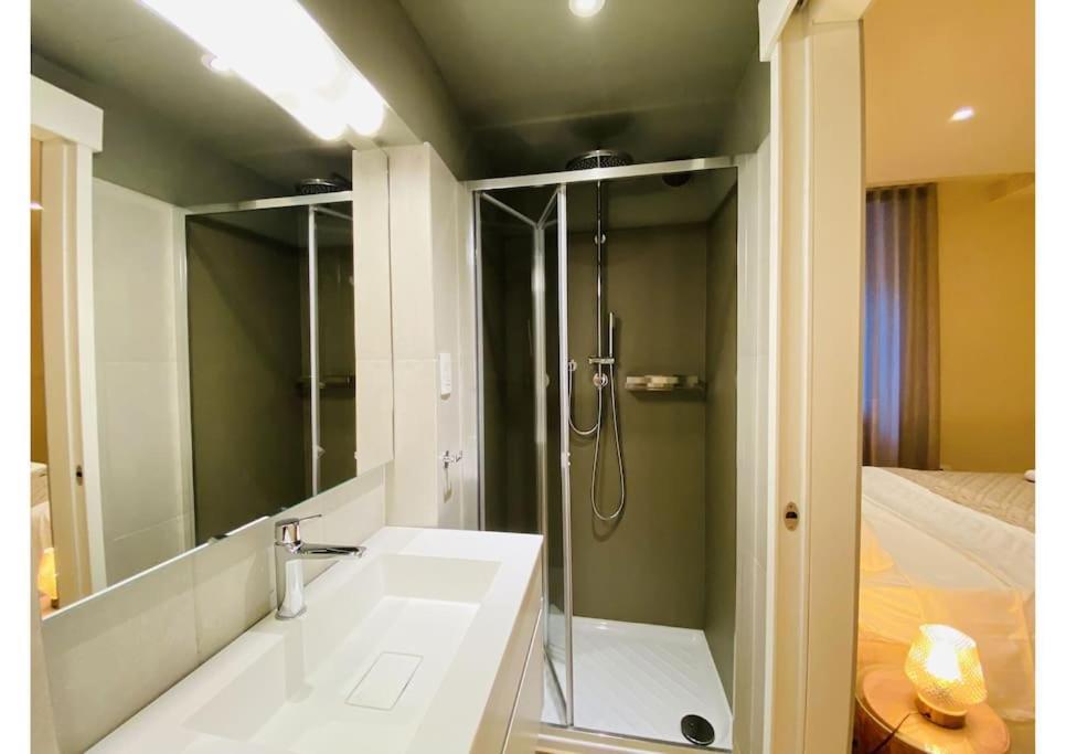 Sweet Time Venice, Luxury San Marco Frezzaria Apt! Экстерьер фото